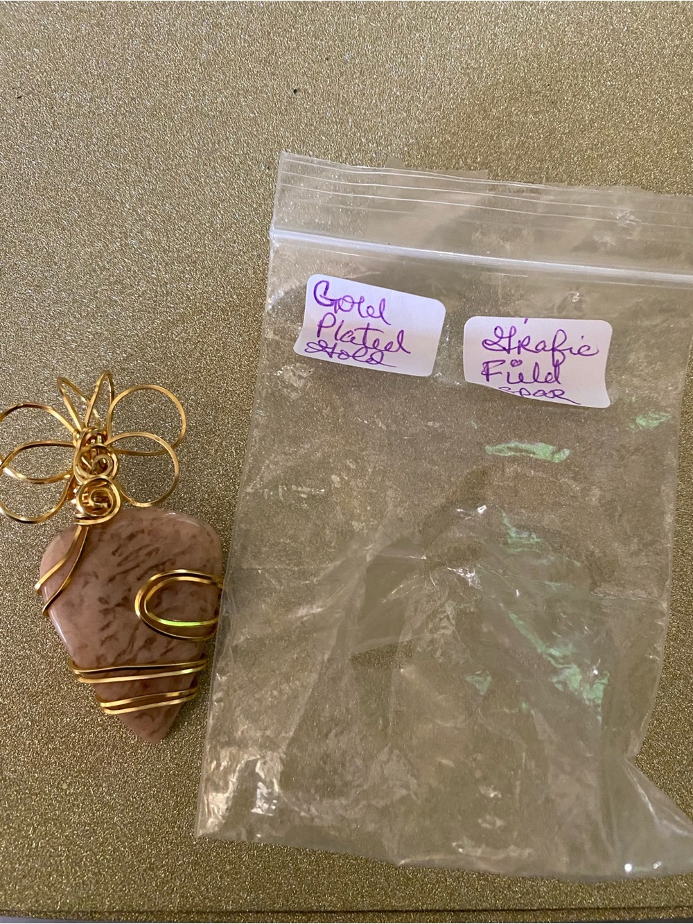 Gold Plated Graphic Filled SPAR Cabochon
